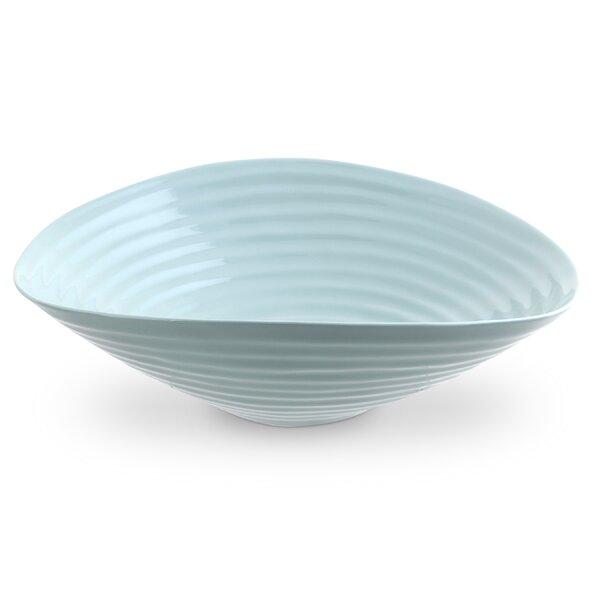 Large serving bowl