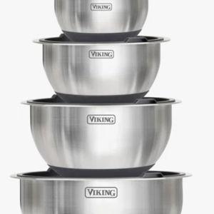 Stainless shell mixing bowls with lids
