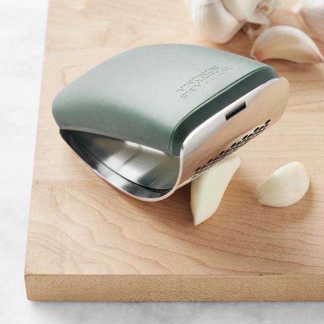 Williams Sonoma Ultimate Garlic Rocker