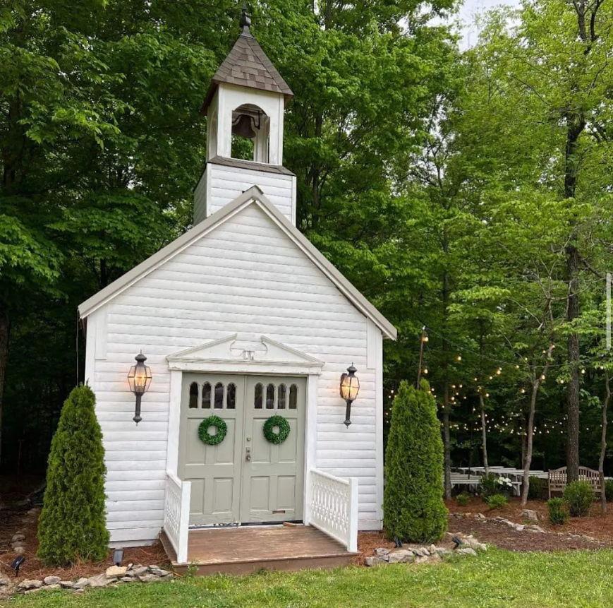 The Wedding Website of Jennifer Alam and Trey Allen