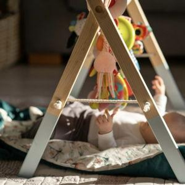 Postpartum Child Care (so mama can nap!)