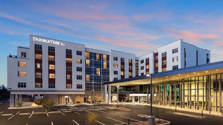 The Wedding Website of Maria Teresa Palafox and Salvador Carmona