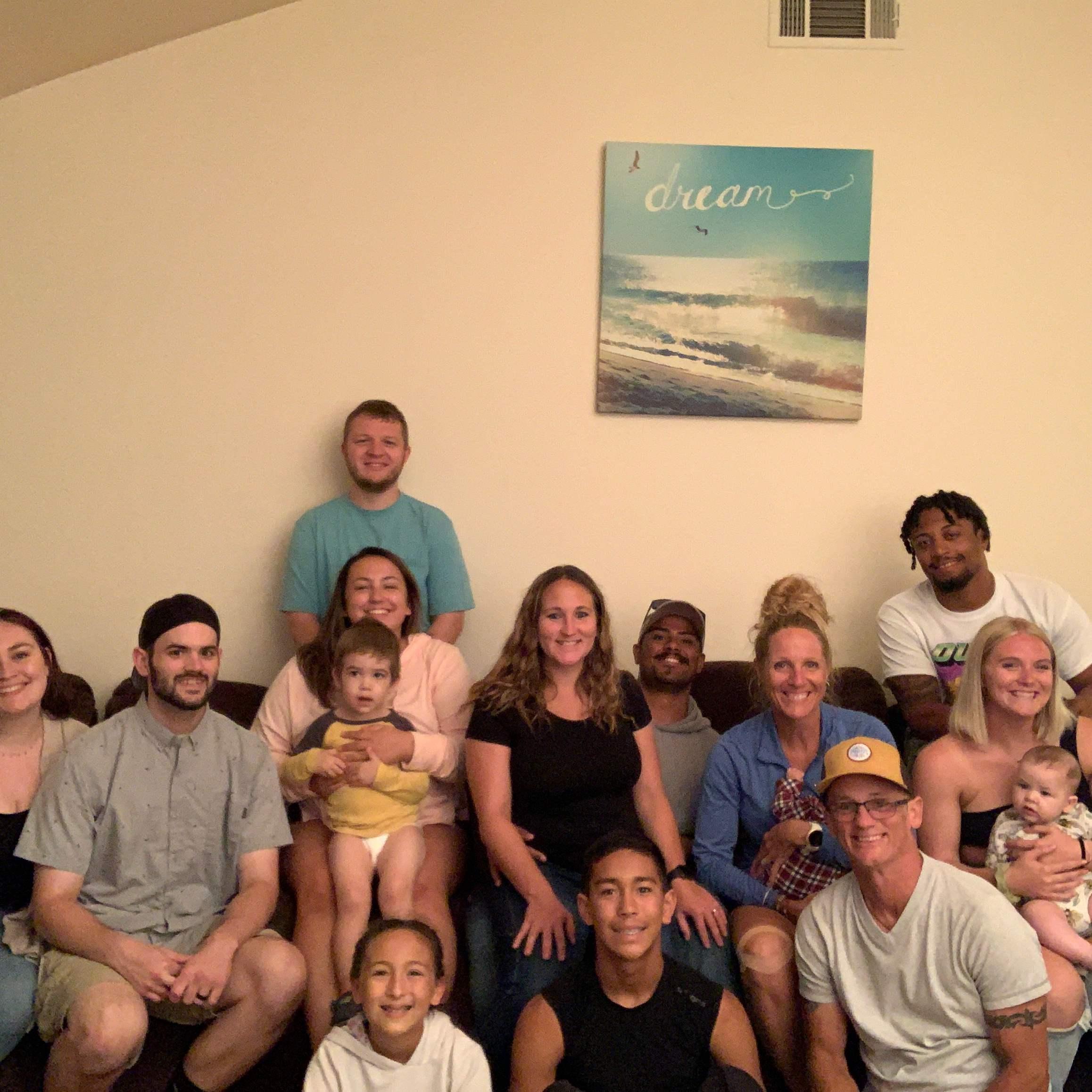 Got the whole fam together for a pic!