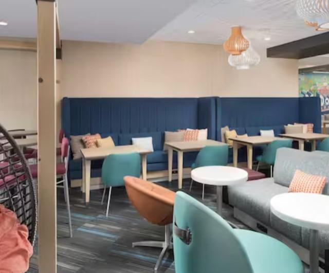 The Wedding Website of Diamond Myers and Deante Walker