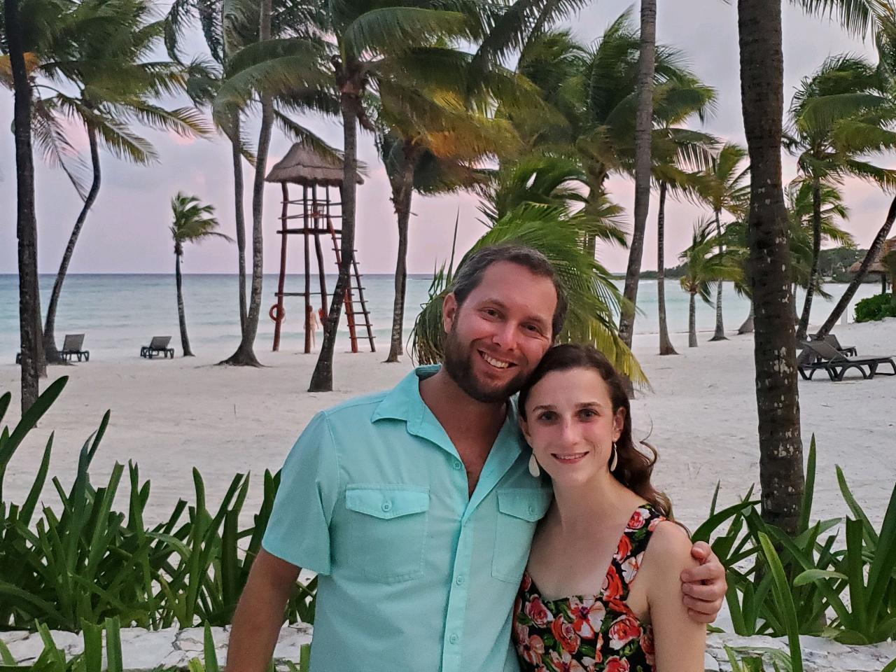 The Wedding Website of Danielle Cooperstock and Sammy Siegal