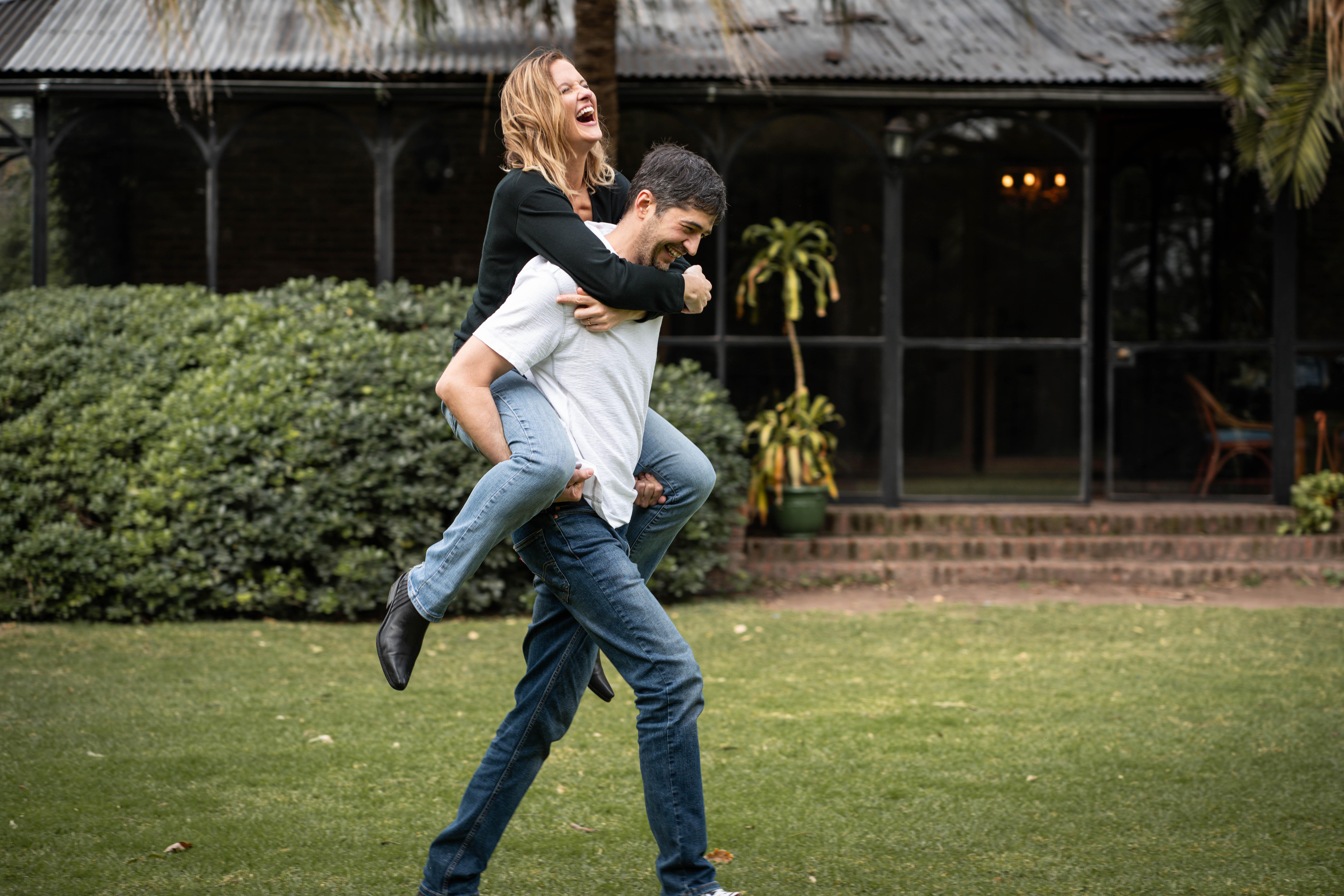 c46d4170-ddfa-4d80-8ad6-9ef6a6bdfb61