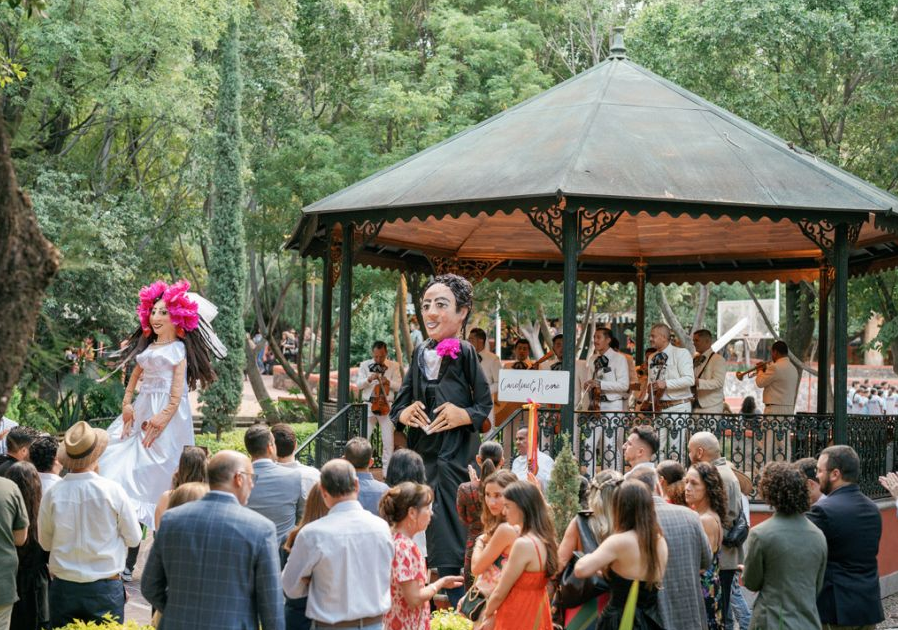 The Wedding Website of Jacqueline Rodriguez and Esteban Chavez
