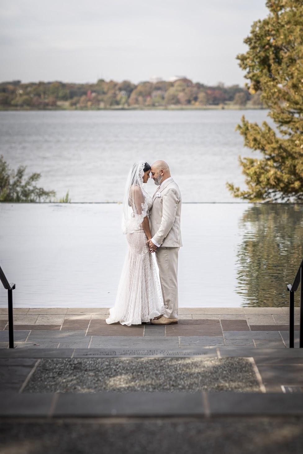 The Wedding Website of Rolando de la Garza and Rita Vilchez