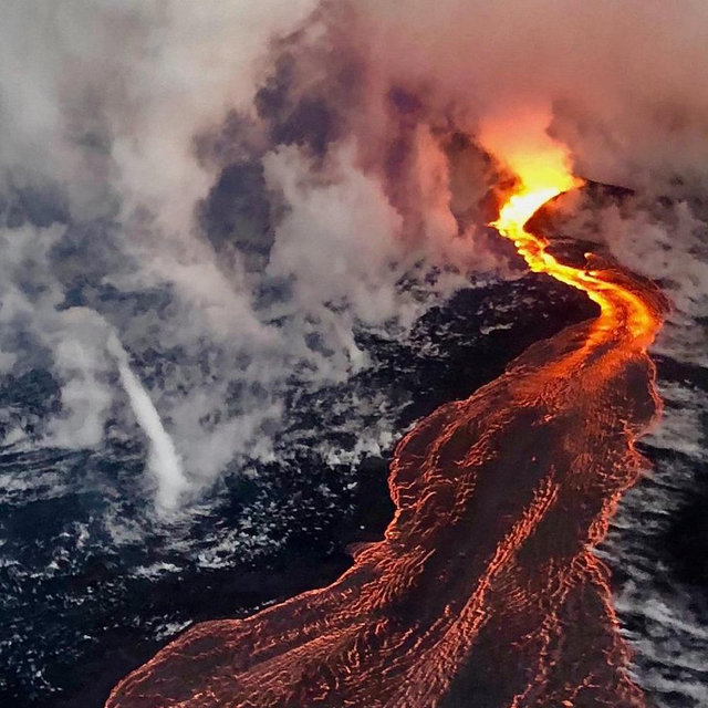 Volcano Tour in Hawaii