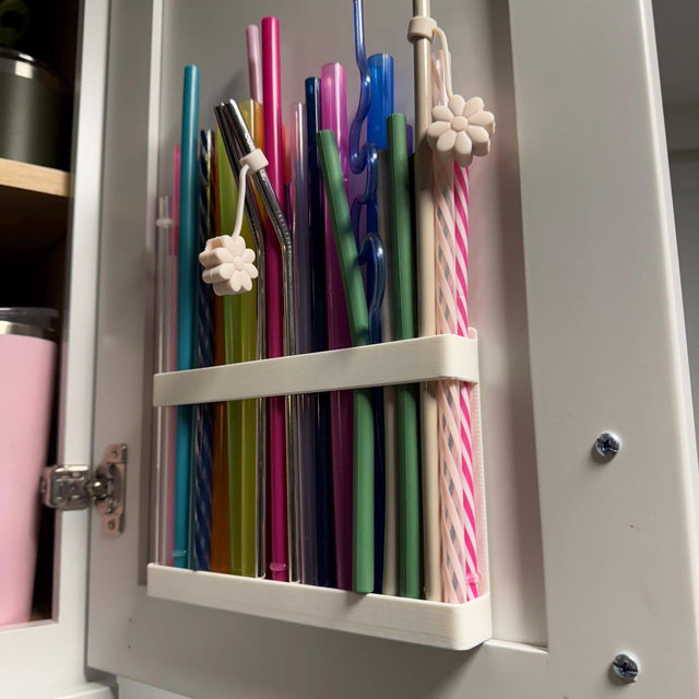 Space-Saving 3D Printed Straw Holder – Mounts Inside Cabinet Door for Easy Access