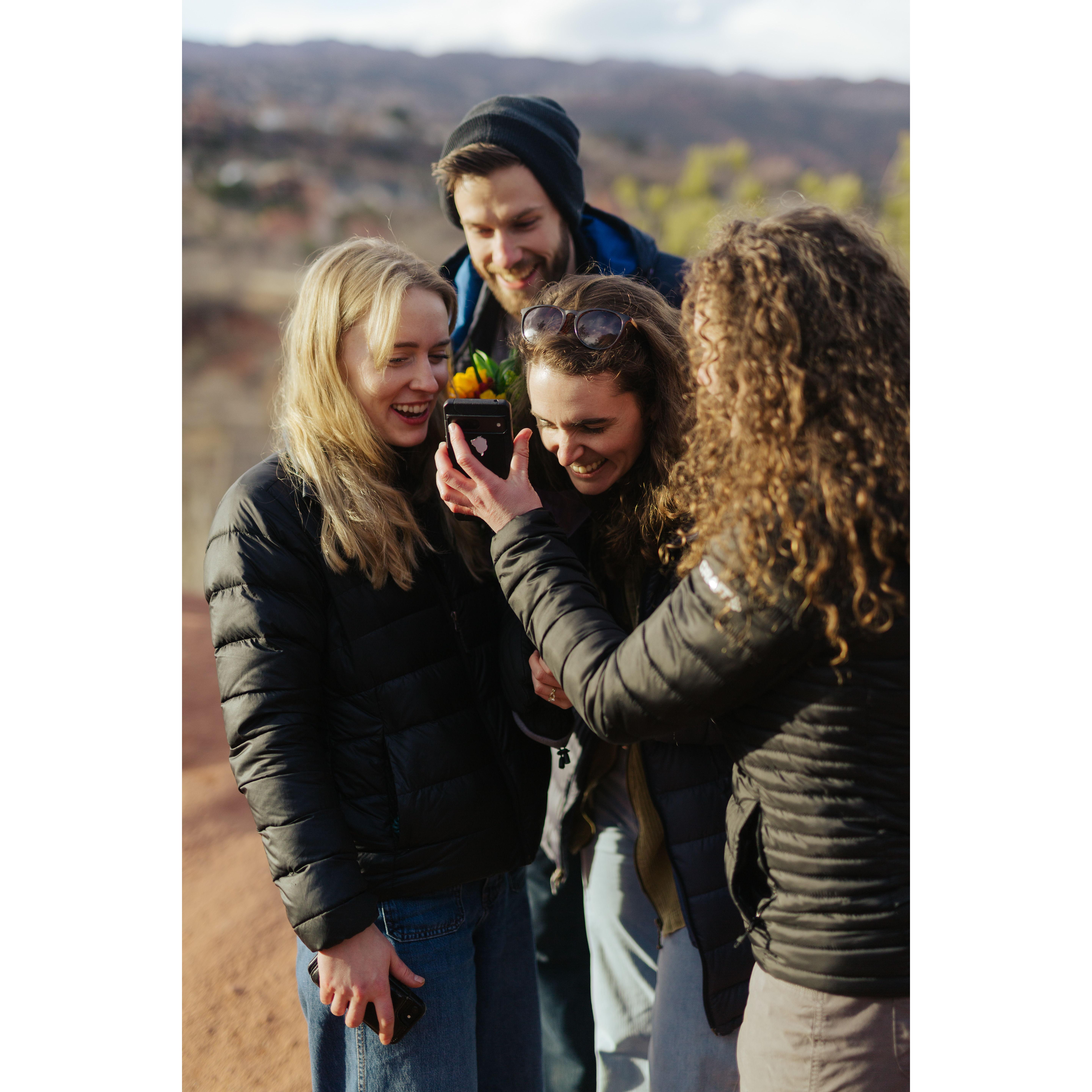 Evlyn (Julia's older sister) hopped off a plane from LAX for this special event and the foursome called family and friends to tell them the exciting news!