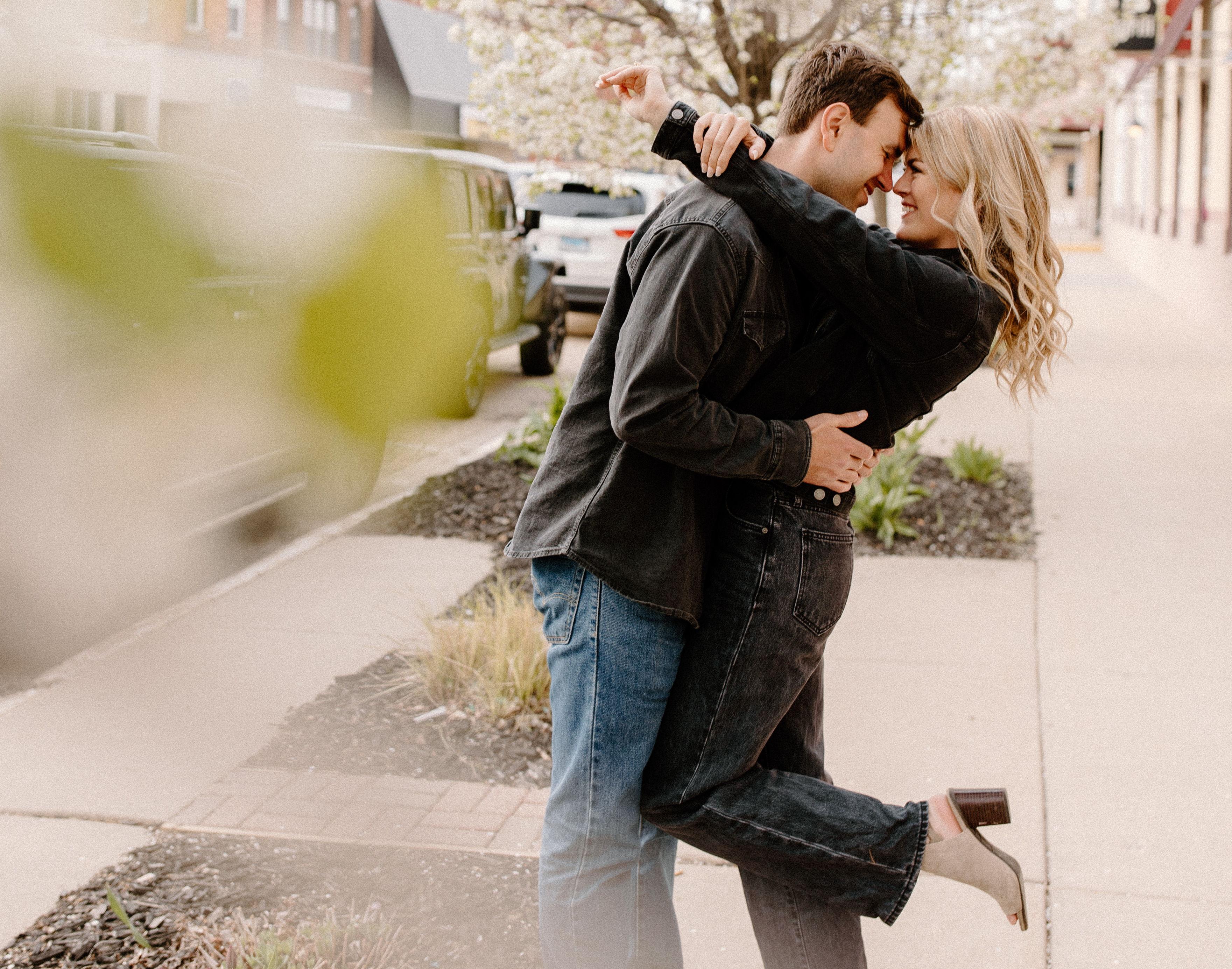 The Wedding Website of Sarah Robinson and Richard Alonso