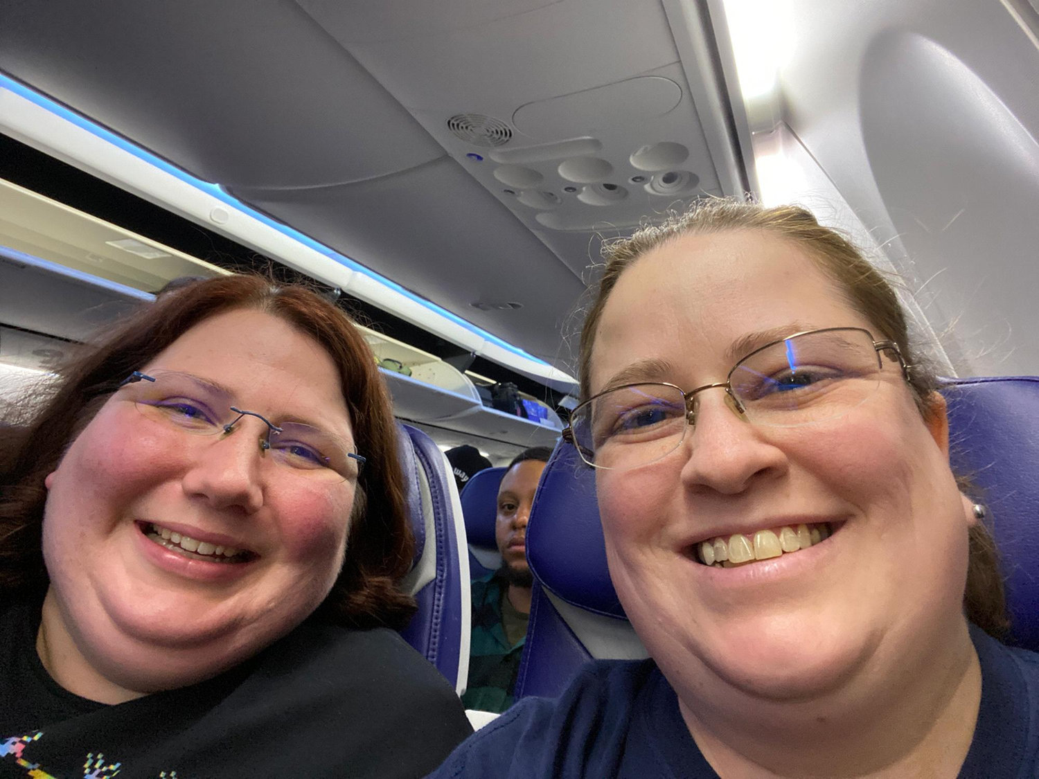Flying to Florida to visit Universal Studios, Disney World & the beach!