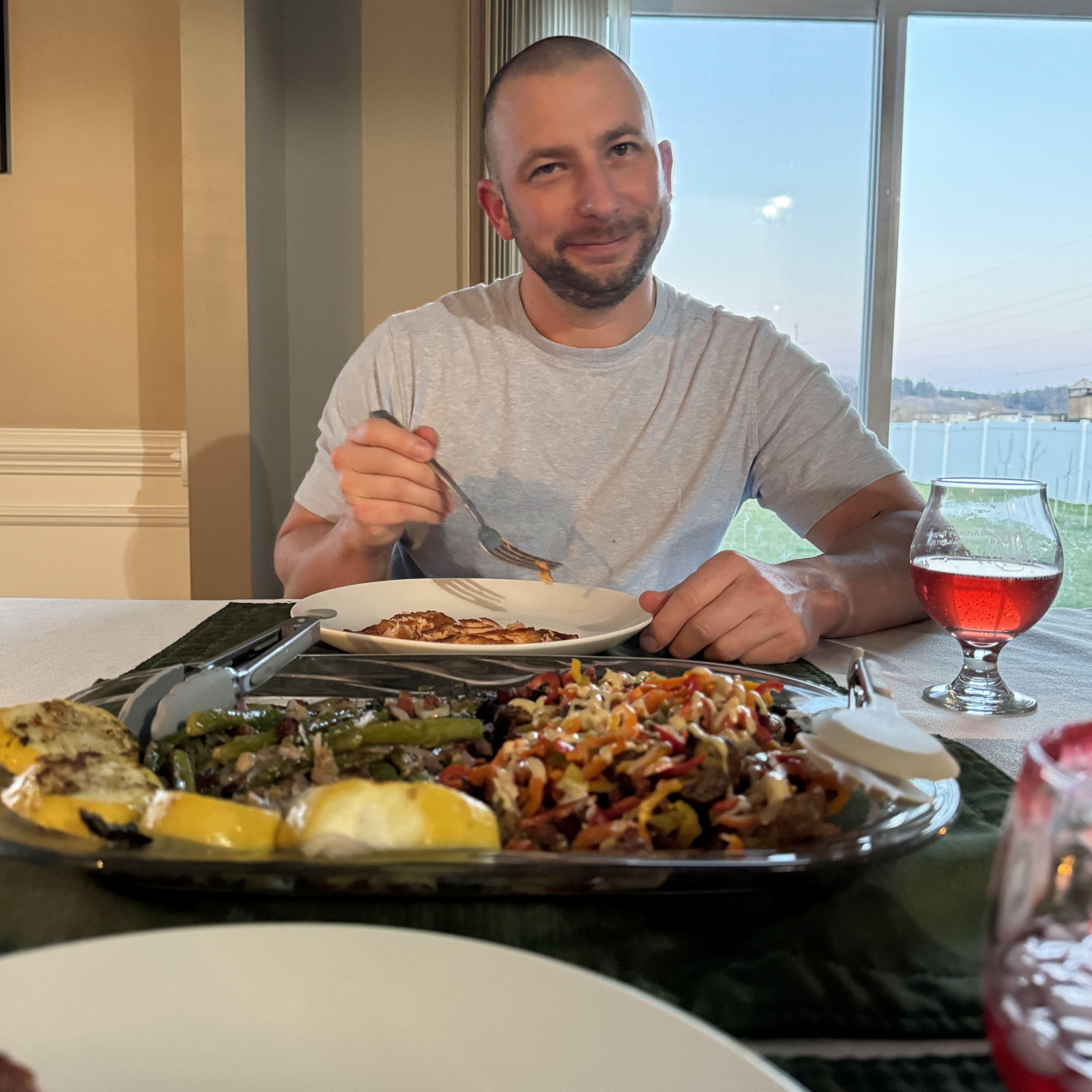 Roy invites Ändrea for homemade date night dinner in Mattawan. Roy says he should put his house up for sale, to move near Ändrea & Grace. March 2024.