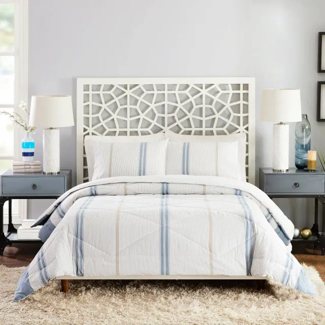 3pc Full/Queen Mason Comforter & Sham Set Blue/Tan - Laurel & Mayfair