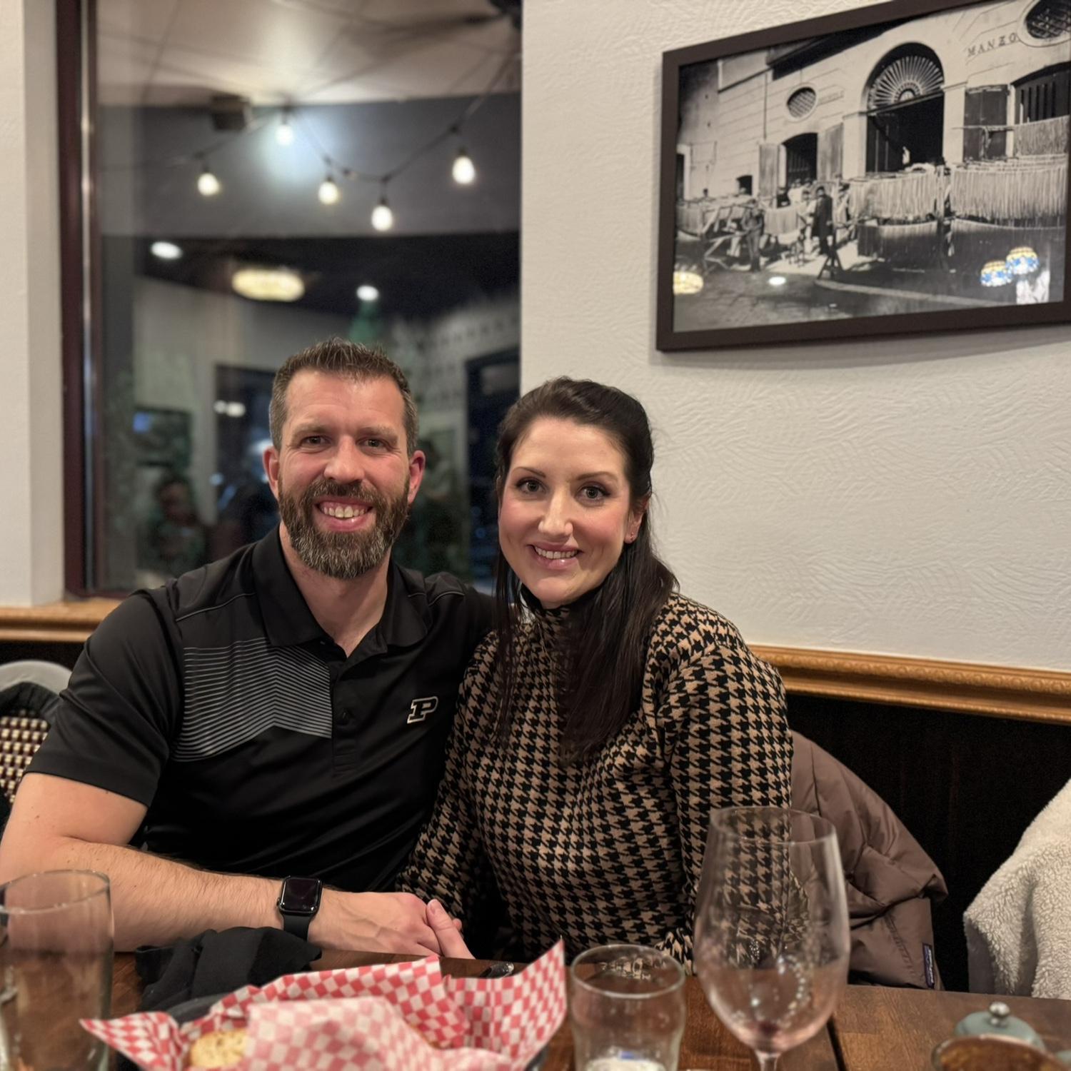 At a holiday dinner with the Scheidler clan….everyone oblivious to the fact that Darren had already met with and received Dr. Joe’s blessing to propose. 💍