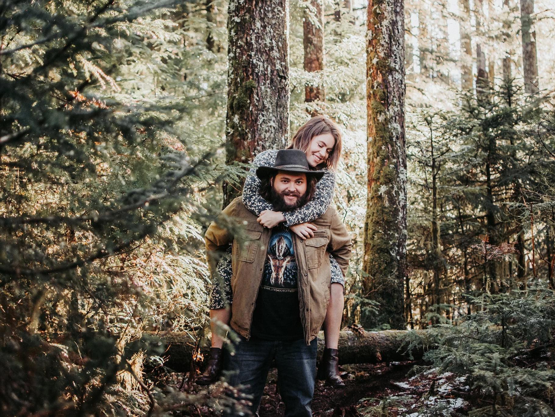 The Wedding Website of Hunter Venturo and Autumn Novak