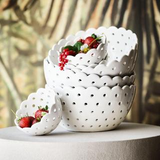 Scallop Eyelet Colander by Laura Kim