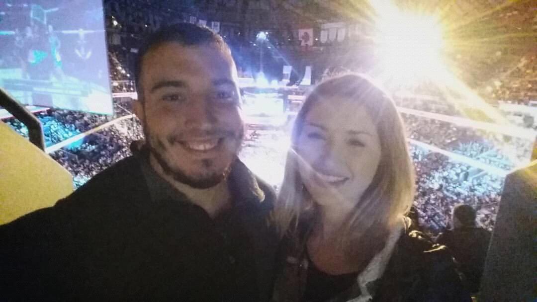 We spent a weekend in Buffalo, NY. Jaclyn twisted her ankle and Will was afraid that we'd have to go to the ER instead of the UFC match.