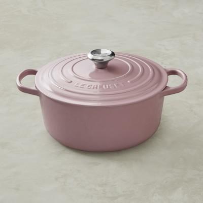 Le Creuset Signature Cast-Iron Round Oven, 5 1/2-Qt., Rose