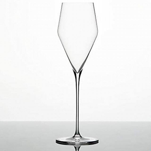 Four Zalto Champagne glasses