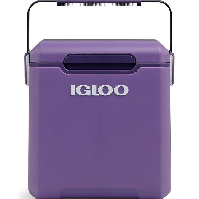 Igloo Tag Along Too Coolers | Insulated Hard Shell Picnic Style Cooler | Rolling Ice Chest