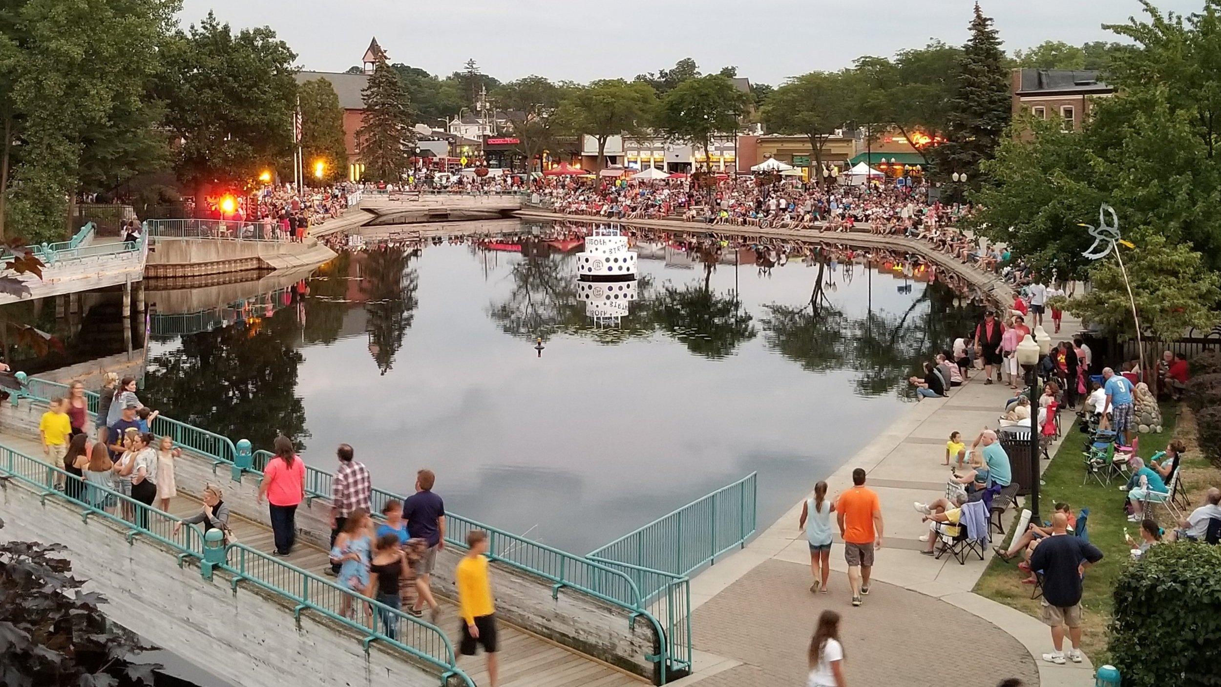 The Wedding Website of Brianna Coury and Andrew Leahy