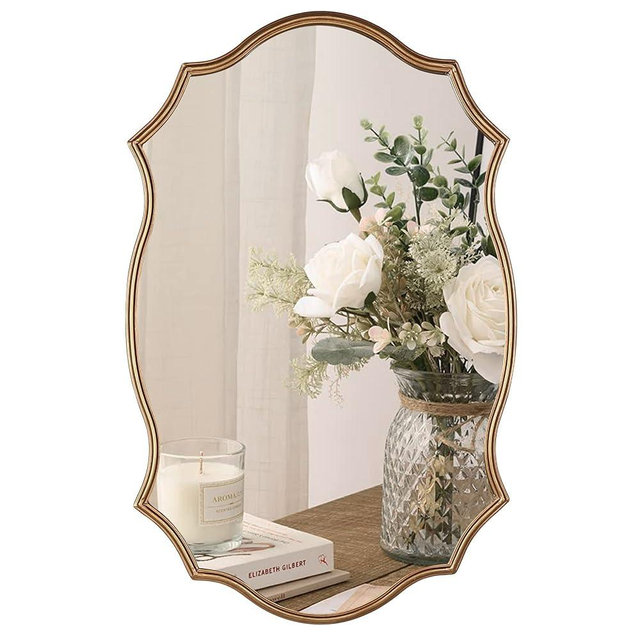 Wall Mirror in Vintage Golden - Decorative Metal Frame, 20x30 Inch Accent Mirror, Wall Mounted Mirrors Antique Gold Frame Perfect for Your Living Room Bedroom Bathroom Entryway Stairway Kitchen