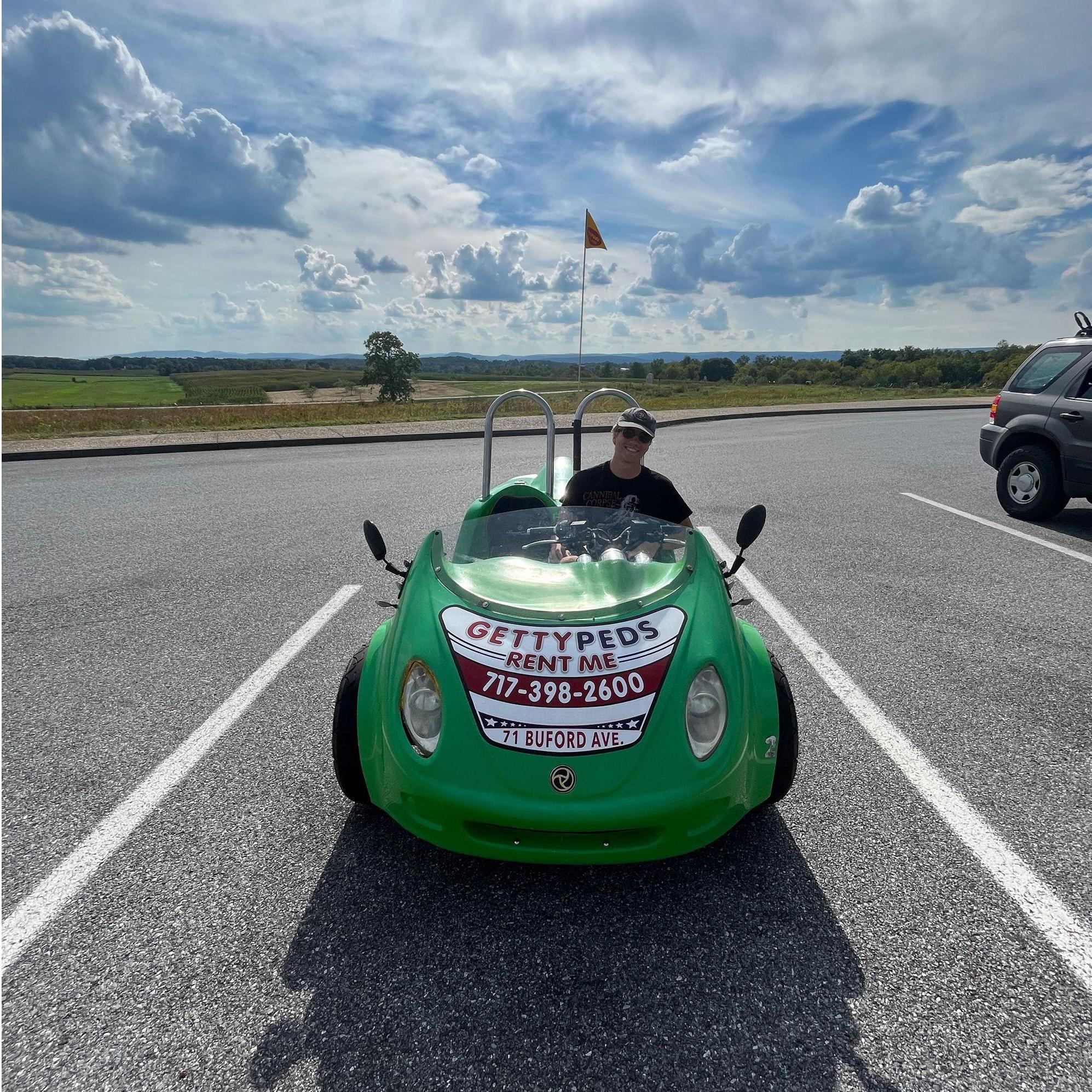 [September 2022, Gettysburg] Tom driving our lil golf cart rental thing