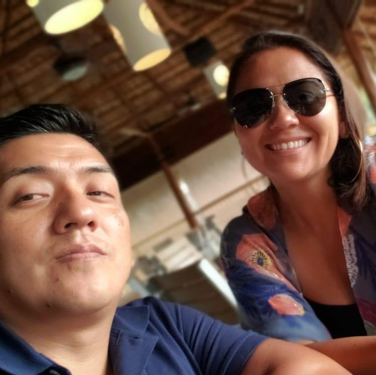We love to travel! Pura Vida!