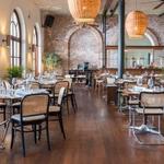 FLOW Restaurant & Bar