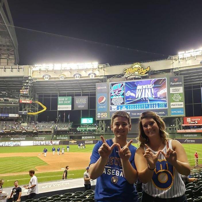 Brewers got the "W" over the Cubs!