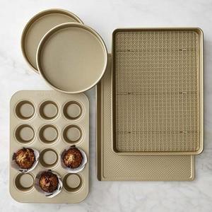 Williams Sonoma Goldtouch® Nonstick 6-Piece Essentials Bakeware Set