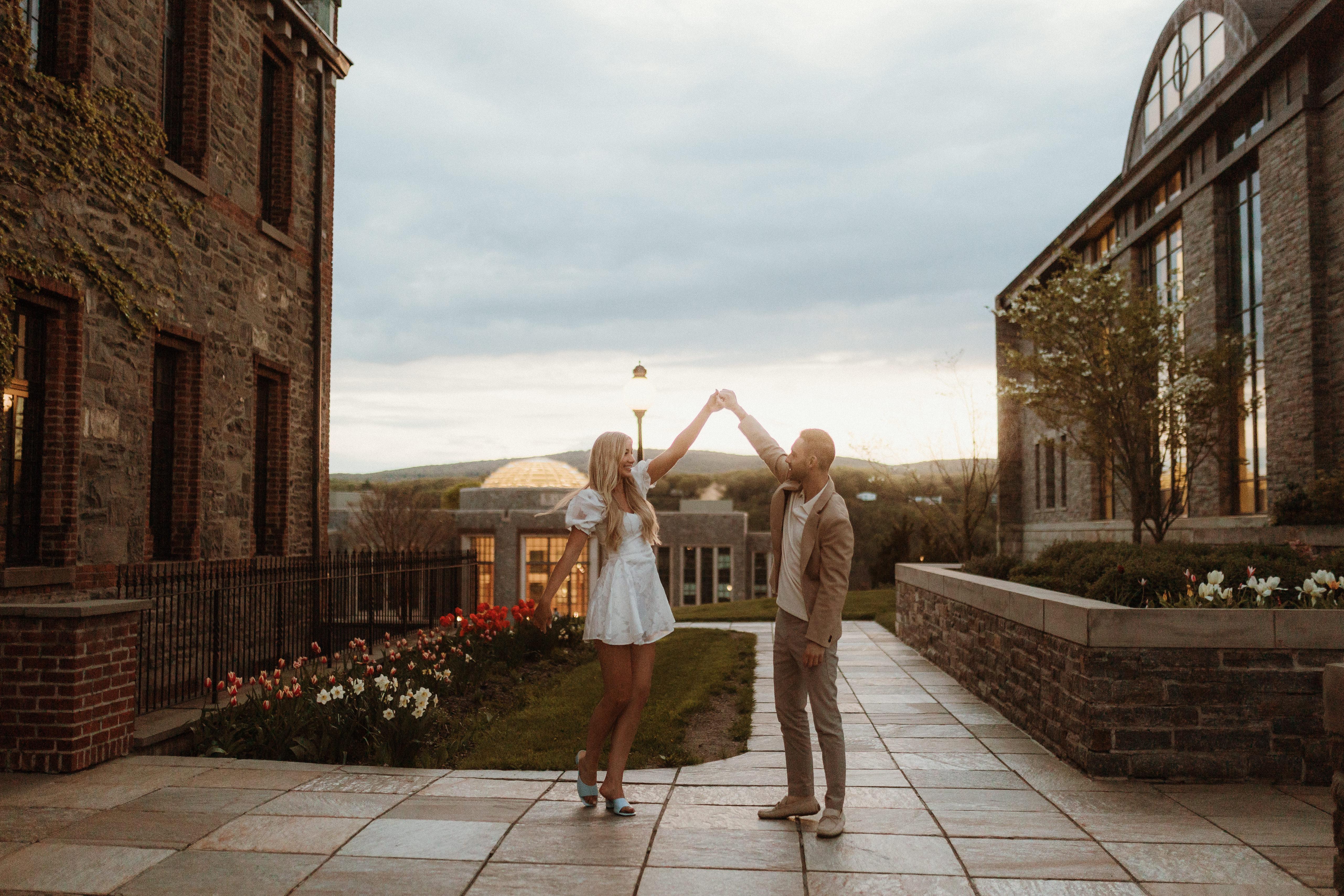 The Wedding Website of Kelcey Robak and Joshua Nellis