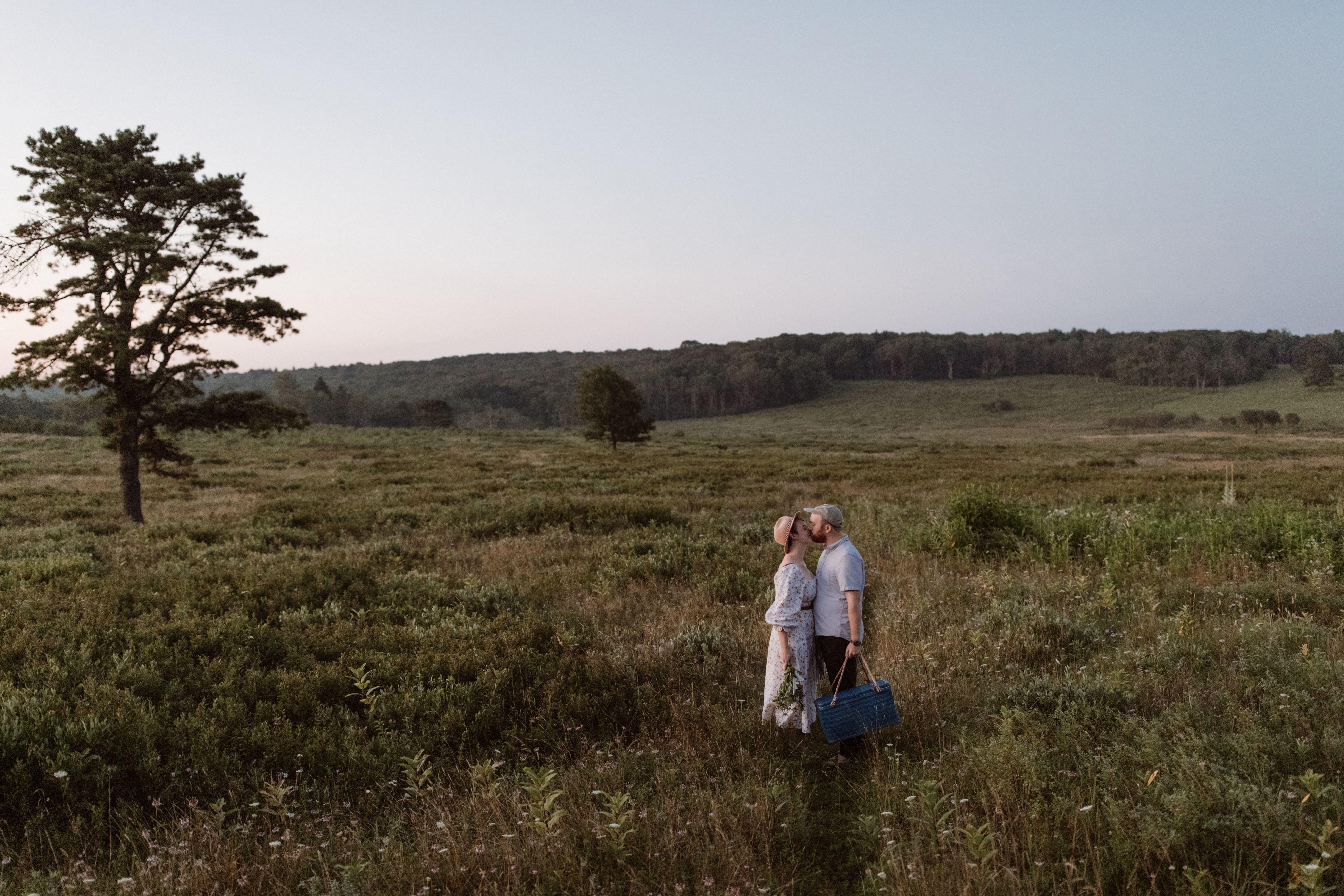 The Wedding Website of Emily Stuart and Jackson Davey