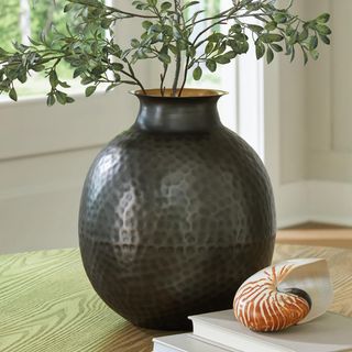 Woody Vase