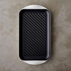 Le Creuset Signature Cast-Iron Double-Burner Skinny Grill, Matte White