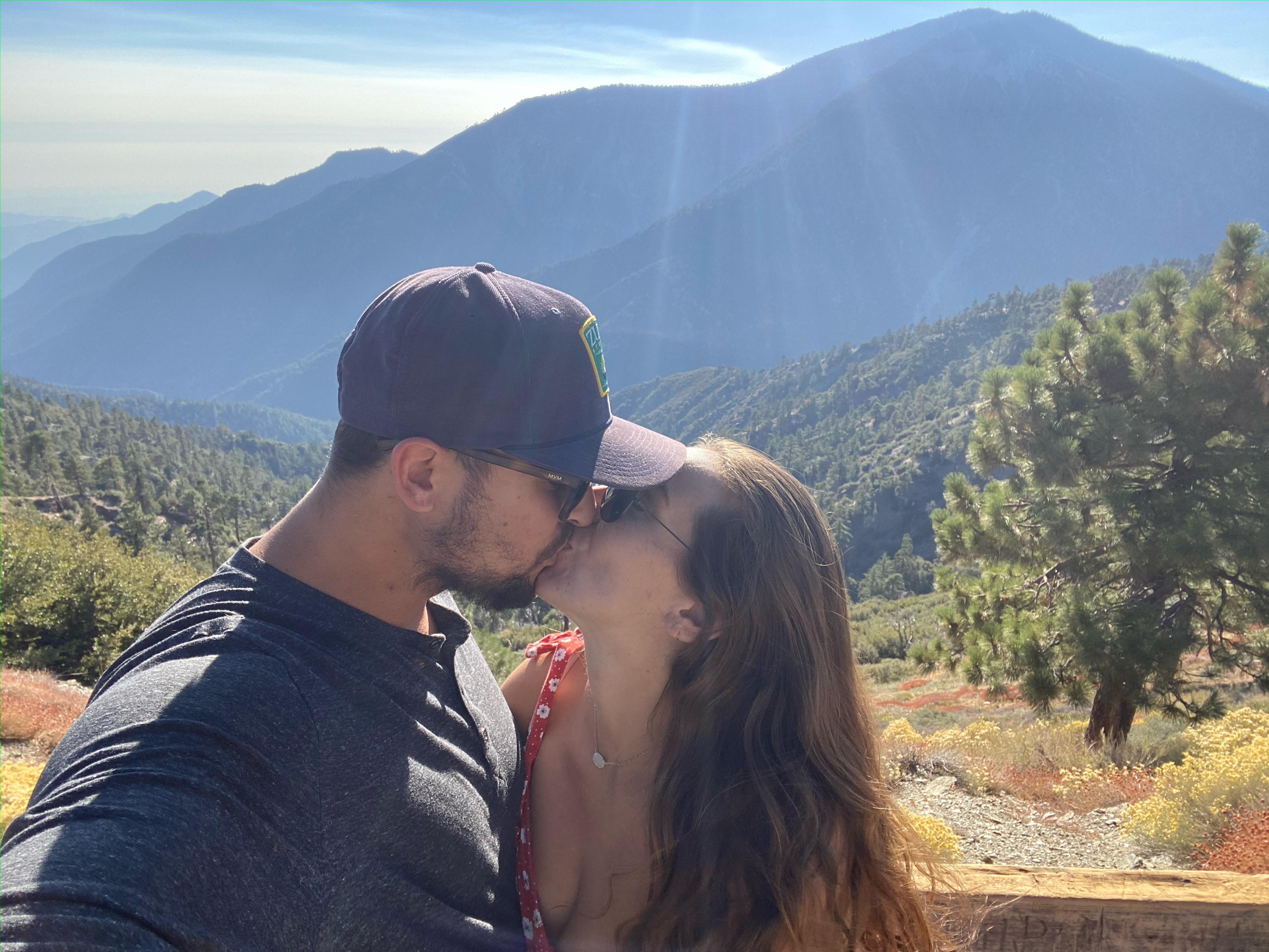 The Wedding Website of Alaina Sully and Robert Felberg