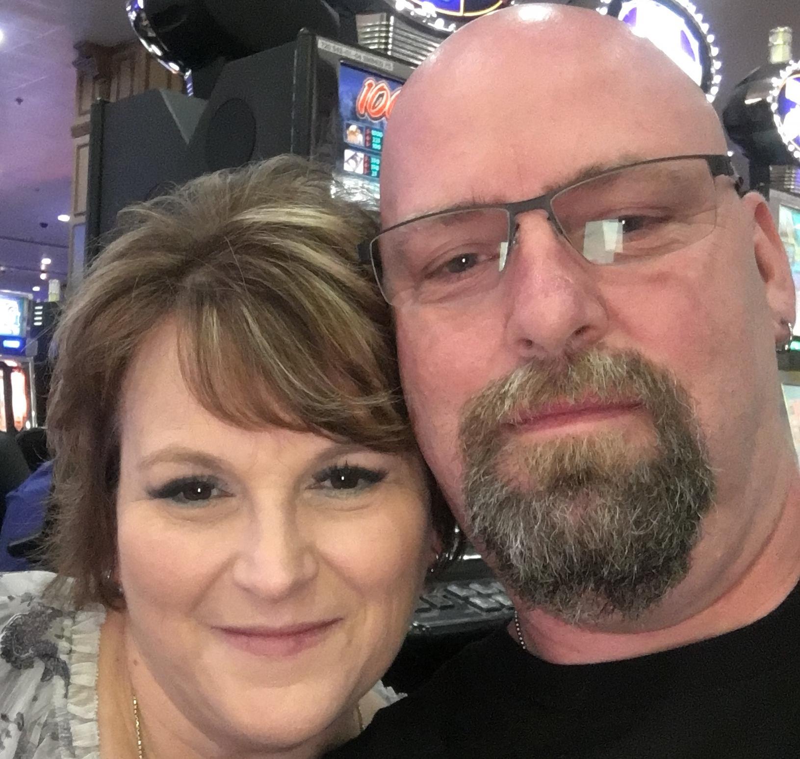 The Wedding Website of Krista Gunnoe and Nathian Hunter