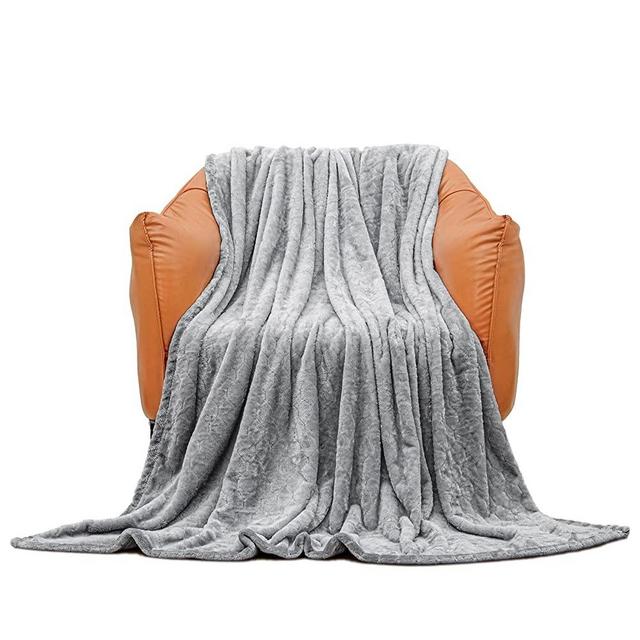 TOONOW Fleece Blanket Super Soft Cozy Throw Blanket 50" x 60", Lightweight Fuzzy Comfy Textured Flannel Blanket Winter Warm Plush Throw Blankets for Couch, Sofa, Bed, Light Grey
