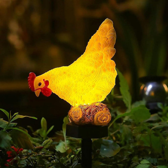 CHUANGFENG Outdoor Chicken Solar Lights: Resin Garden Decor for Outside Patio Yard Cute Chicken Gifts for Housewarming Mother's Day Birthday