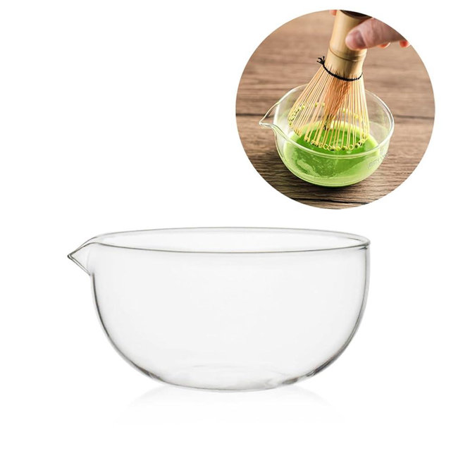 Glass Matcha Bowl With Pouring Spout, Ceremonial Mixing Chawan, 4.5 in, Clear Japanese Style Matcha Green Tea Cup, Hammer Spouted Matcha Mixer，Matcha Bowls，Glass, transparent, no lines (370ML)