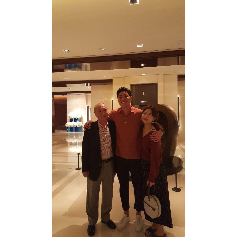 benji & minji's grandpa <3