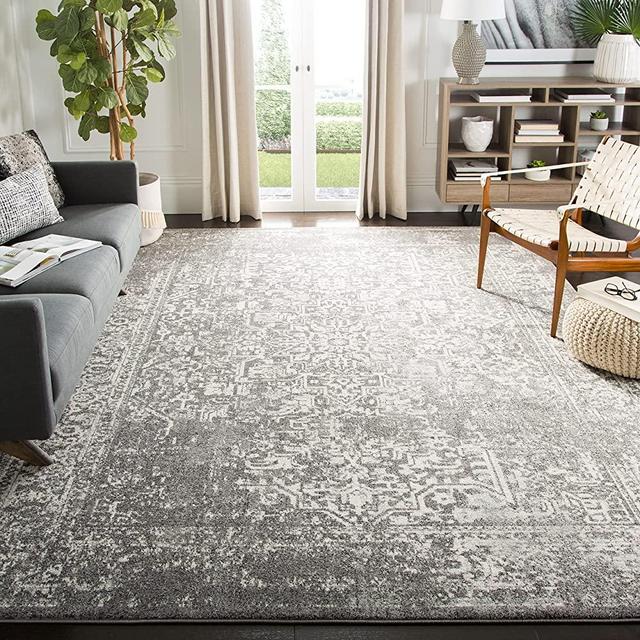 SAFAVIEH Evoke Collection EVK256D Oriental Distressed Non-Shedding Living Room Bedroom Dining Home Office Area Rug, 8' x 10', Grey / Ivory