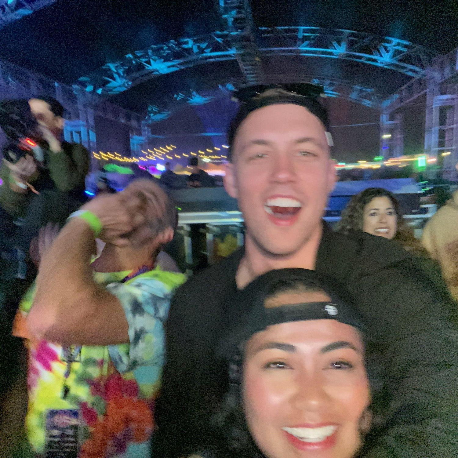 Singing to Stick Figure in California, February 2024!