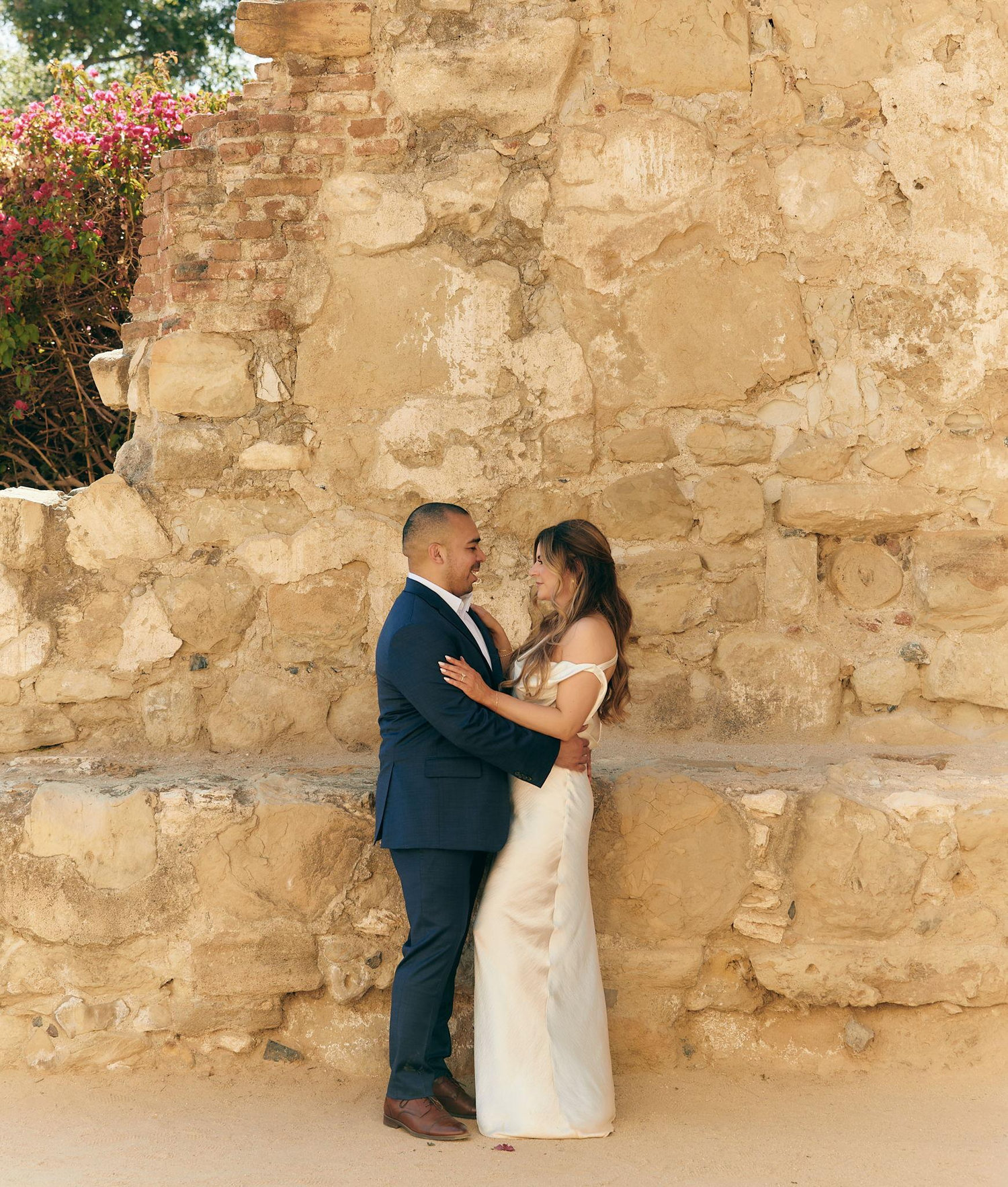 The Wedding Website of Luisa Samper and Robert Esparza