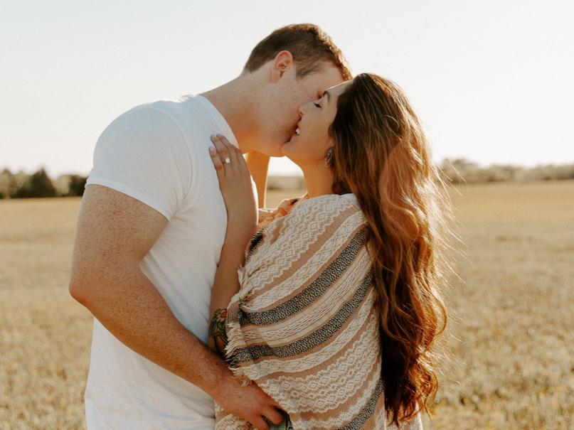 The Wedding Website of Victoria Lanas and Reagan Berry