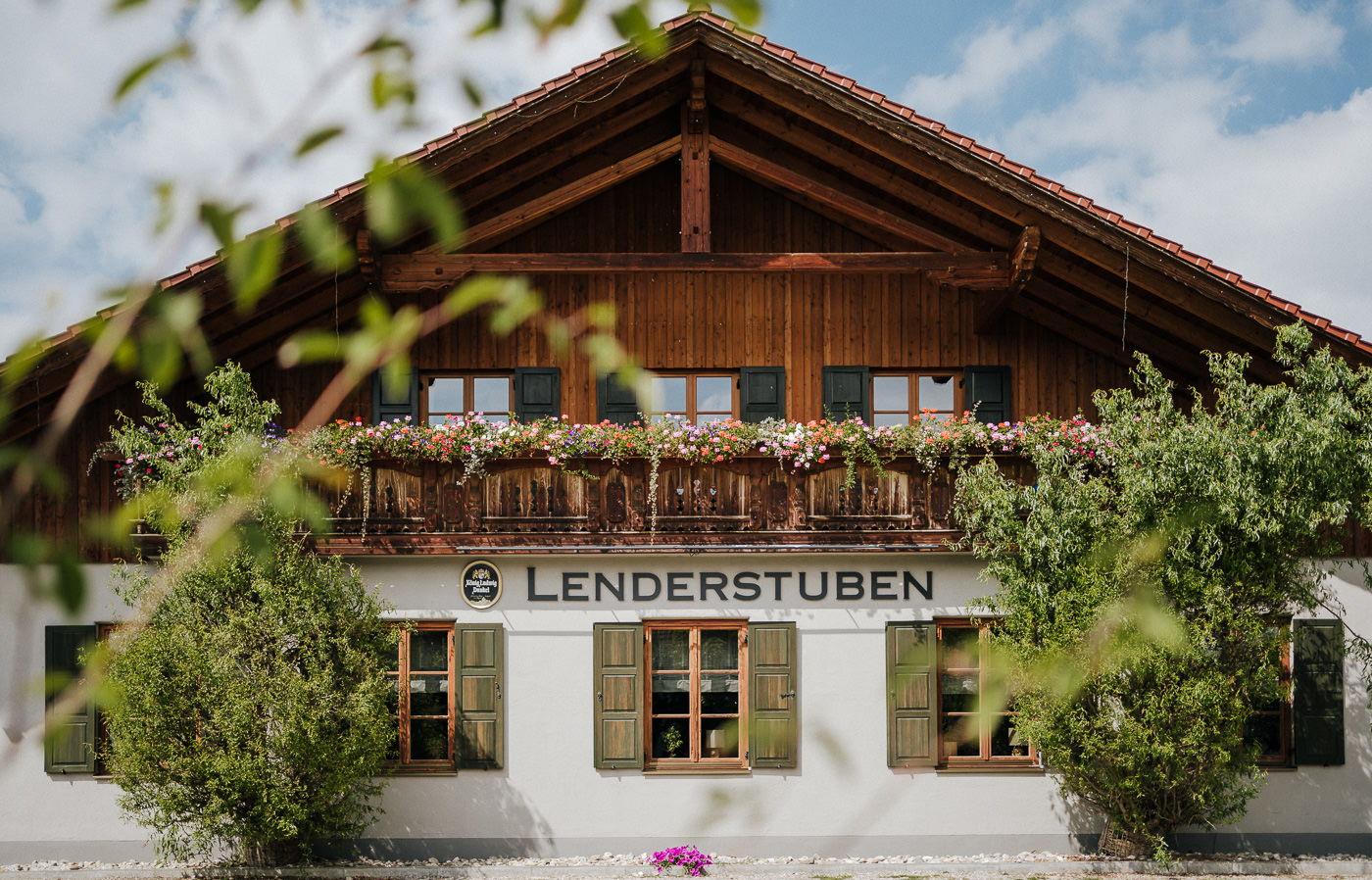 The Wedding Website of Olivia Heine and Jeremiah Haas
