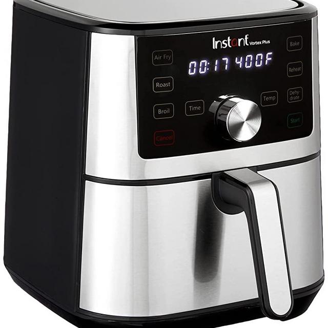 Instant Vortex Plus 6-in-1 Air Fryer, Broiler, Roaster, Dehydrator, plus Baking and Reheating, 4QT