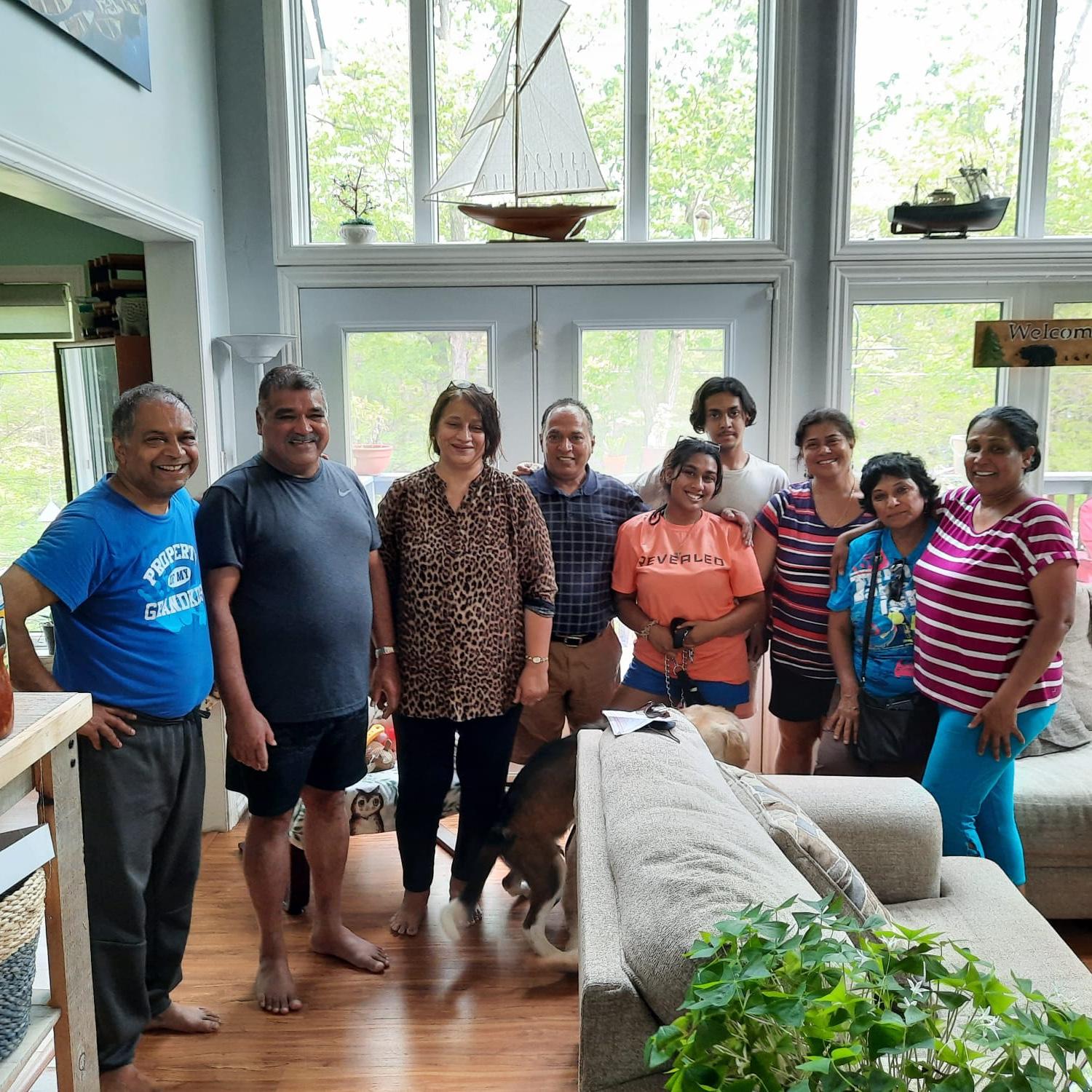Mike & Aurora Fernandes’ place with Longuinhos
